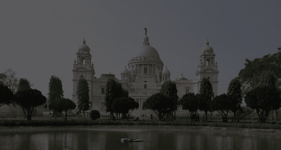 Victoria Memorial and its reflecting pool in Kolkata