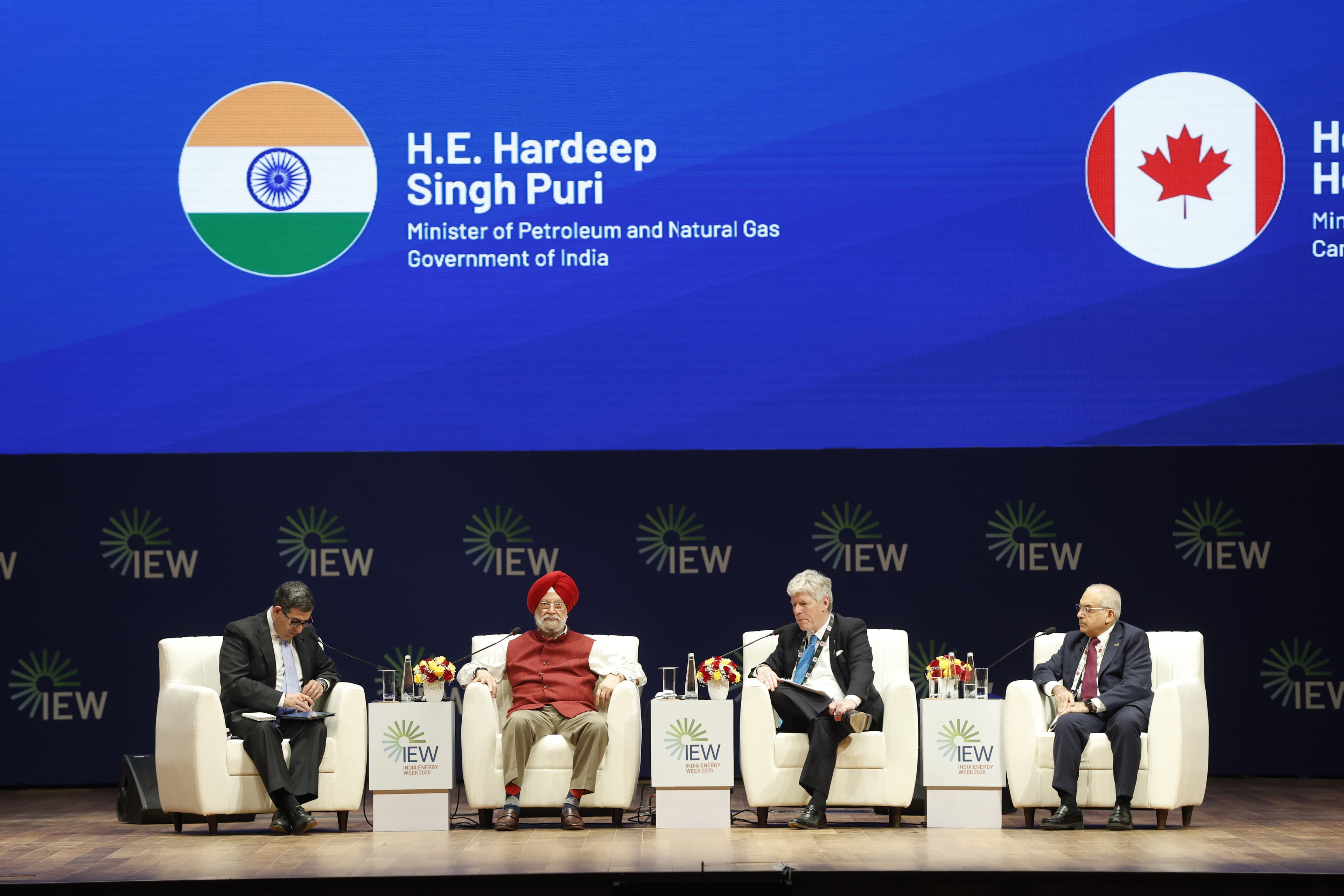 Global energy leaders at the strategic conference